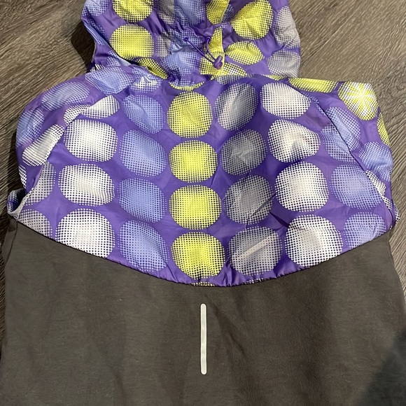 NIKE Running Dri-Fit Jacket - Picture 6 of 6